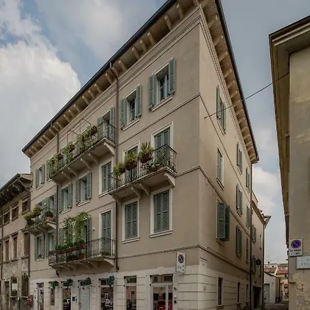 Casa Rossi San Zeno Apartment Verona